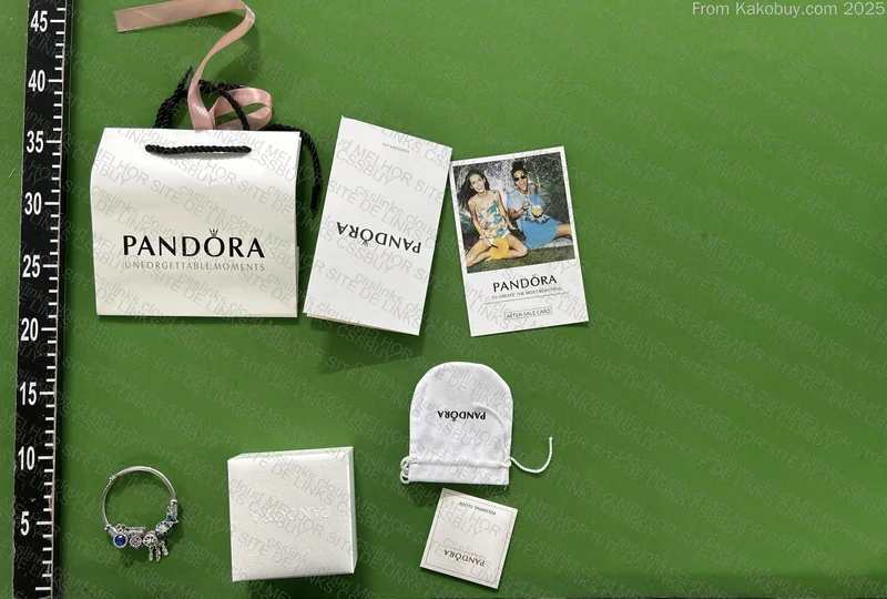 AirPods Pro, Pandora Ring, Atlantis, Pandora Bracelet