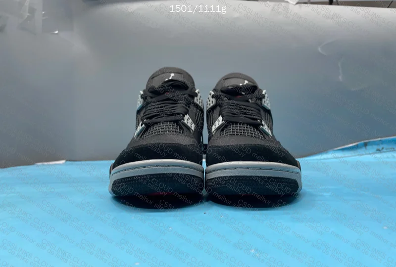 AJ 4 RETRO SE