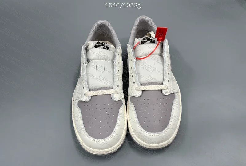 AJ1 Atmosphere Grey 3