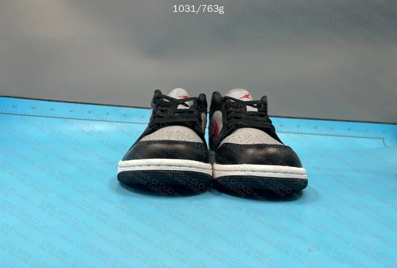 AJ1 BATCH DT - 70y 2