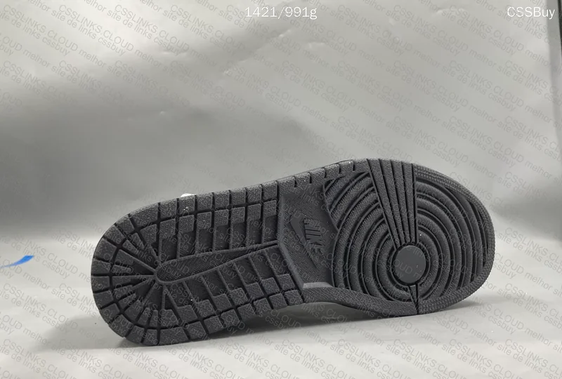 AJ1 Black Phantom 3