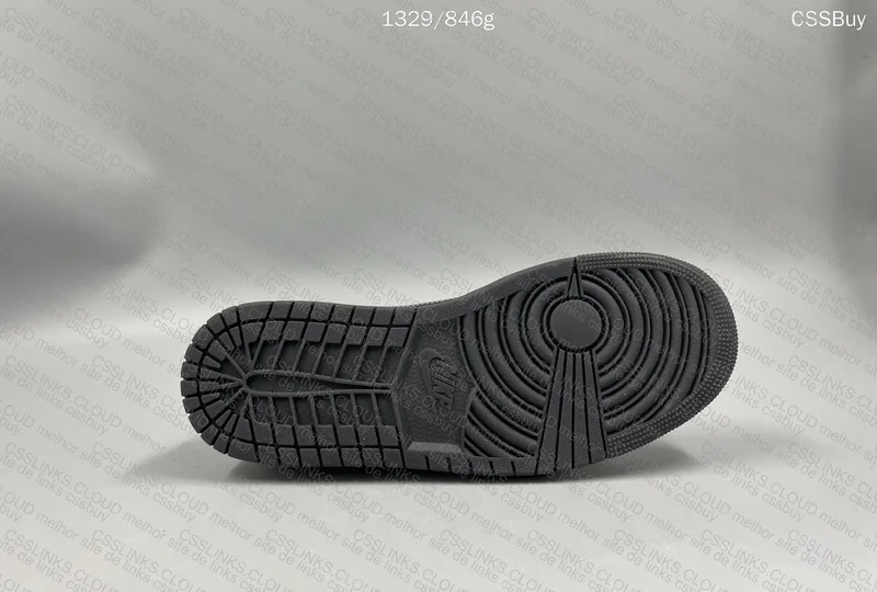AJ1 Black Phantom 9