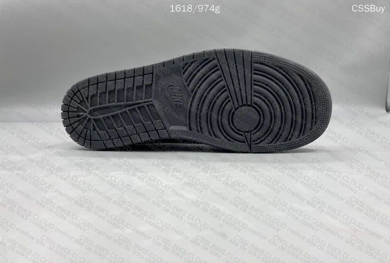 AJ1 BLACK PHANTOM TRAVIS SCOTT 6