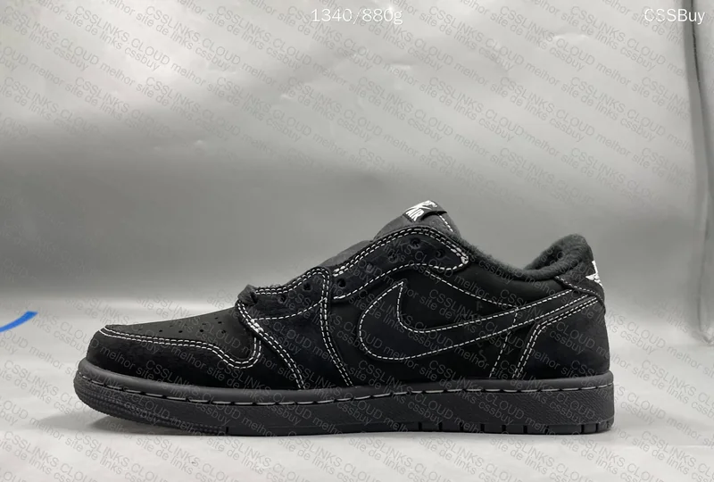 AJ1 BLACK PHANTOM TRAVIS SCOTT 2