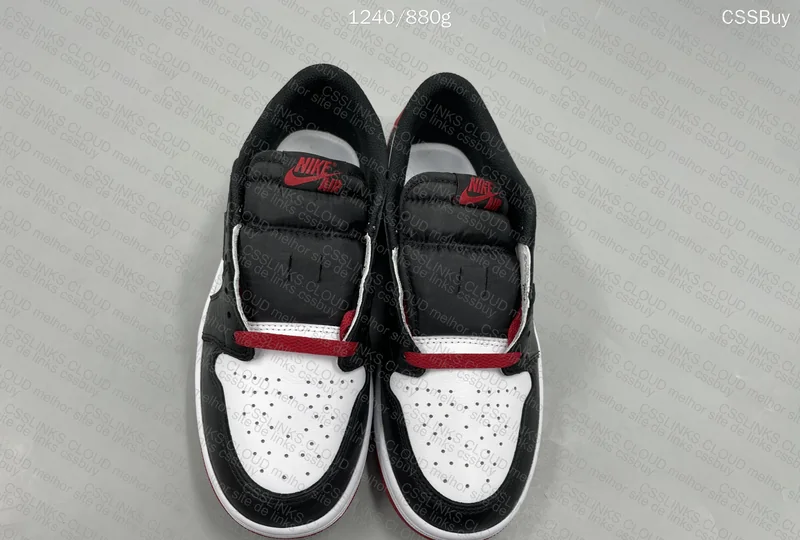 AJ1 Black Toe OG (HELP)