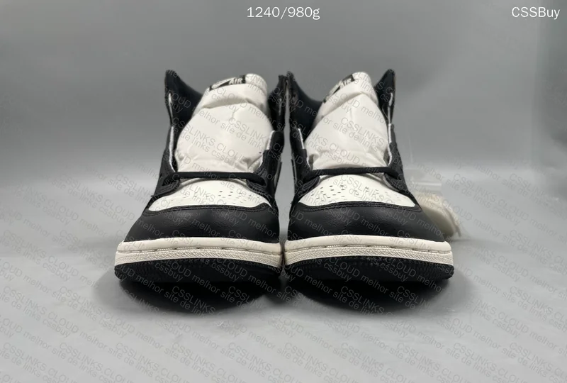 AJ1 Dark Mocha 4