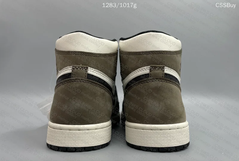 AJ1 Dark Mocha 3