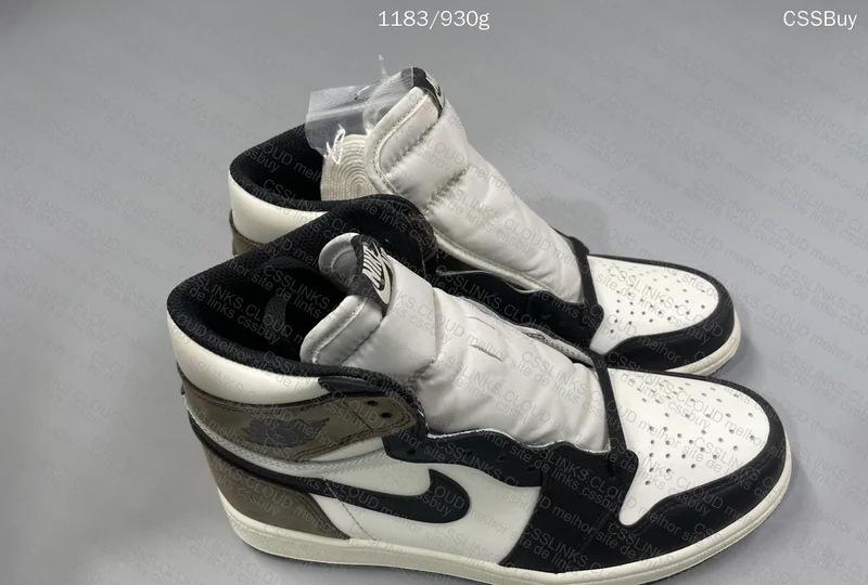 AJ1 DARK MOCHA 2