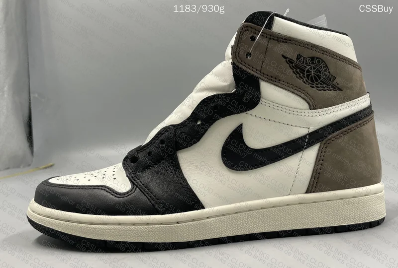 AJ1 DARK MOCHA 8
