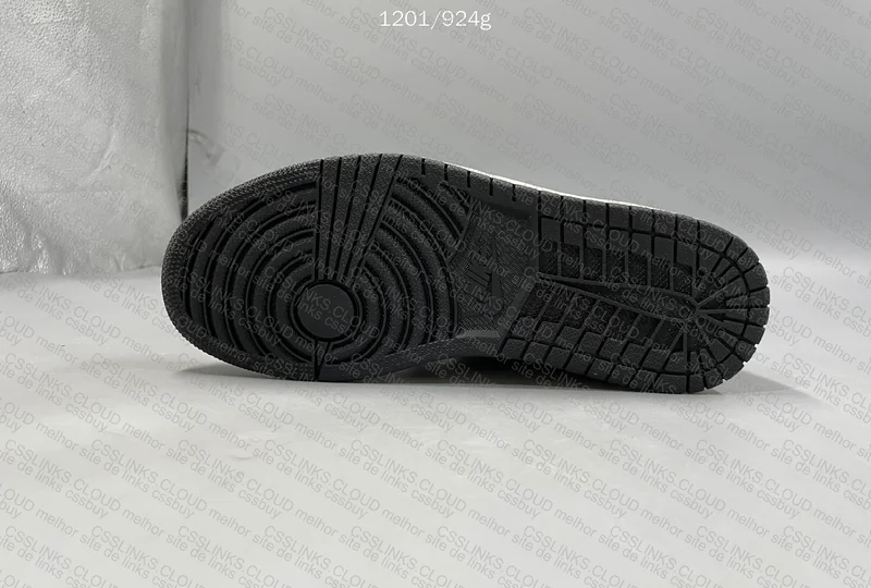 AJ1 "Dark Mocha" 11