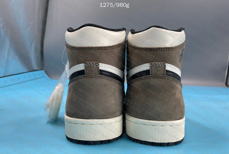 AJ1 Dark Mocha 7