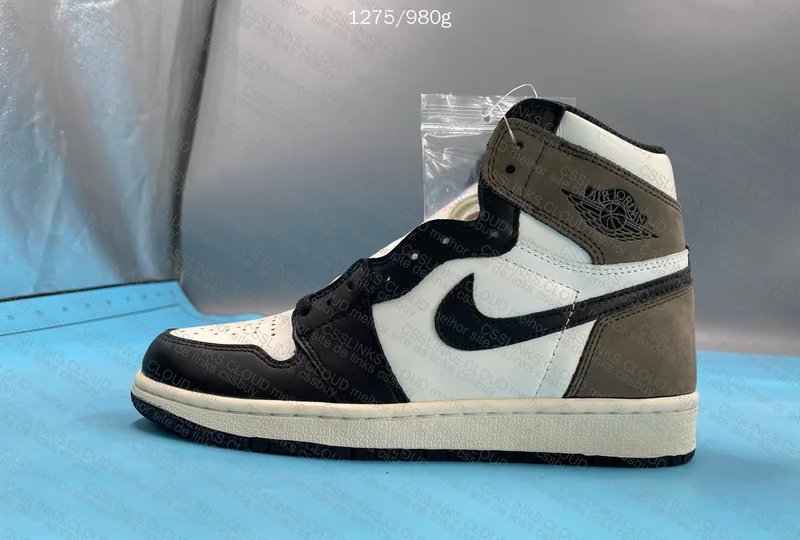 AJ1 Dark Mocha 8