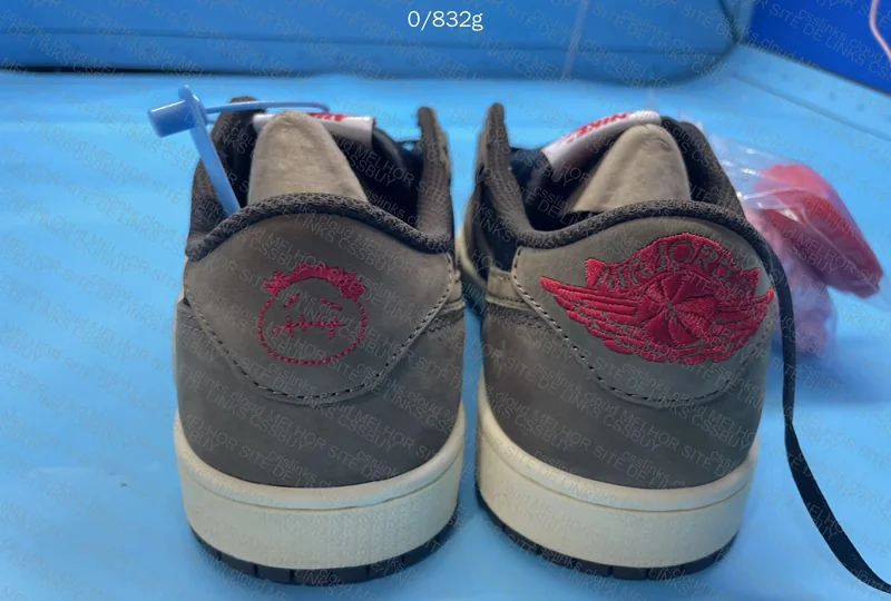 Aj1 Dark Mocha Travis FQ 2