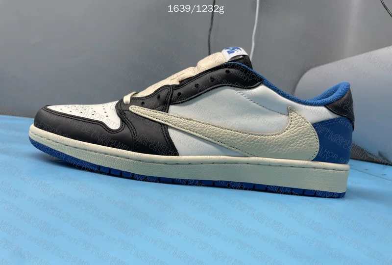 AJ1 Fragment x Travis Scott PK 4.0 5
