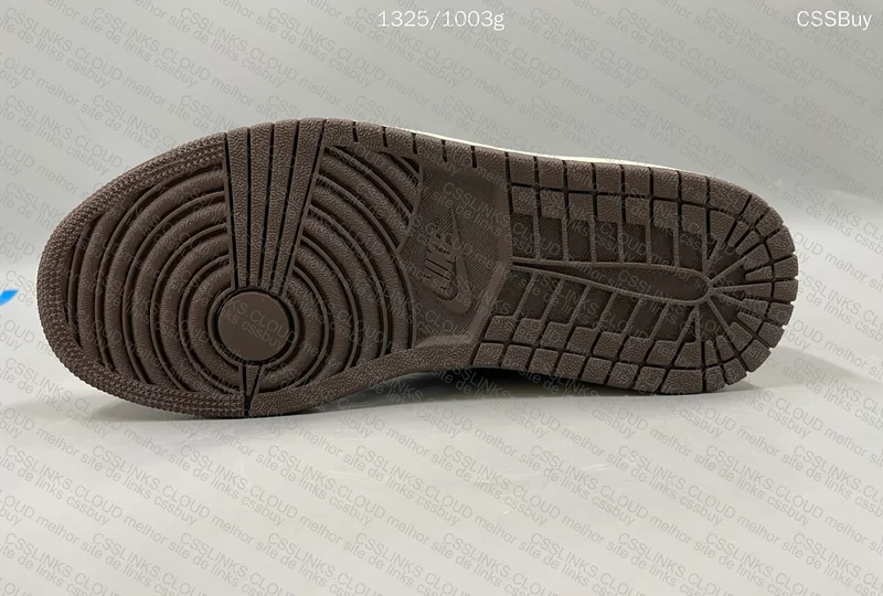 AJ1 HIGH Mocha TS 230y 4