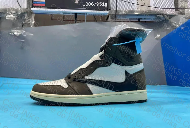 AJ1 High TS Dark Mocha 3