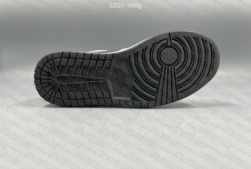 AJ1 Light Smoke Grey 2