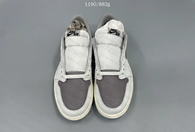 Aj1 low Atmosphere Grey