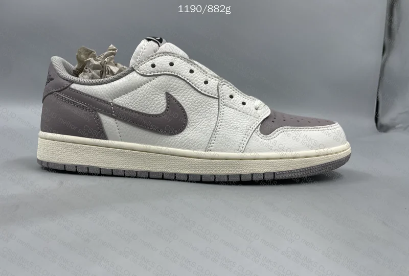 Aj1 low Atmosphere Grey 4