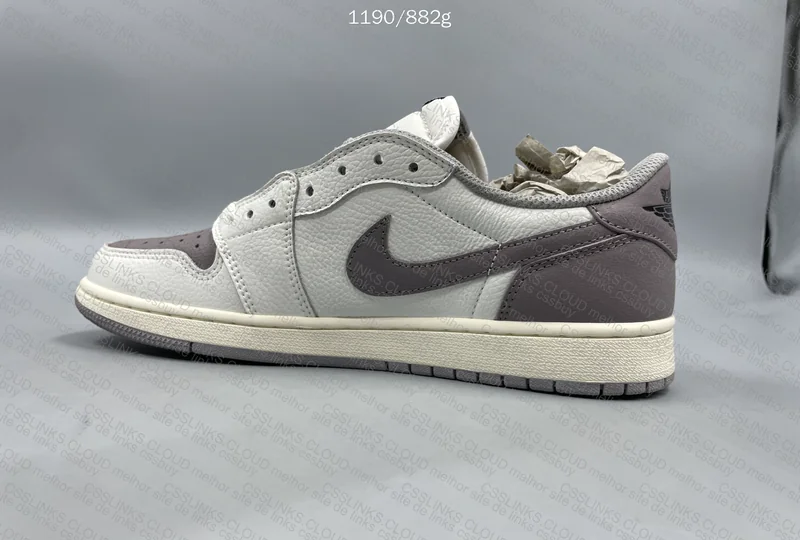Aj1 low Atmosphere Grey 5