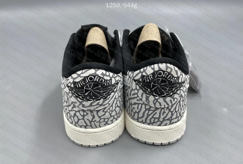AJ1 LOW BLACK CEMENT 3