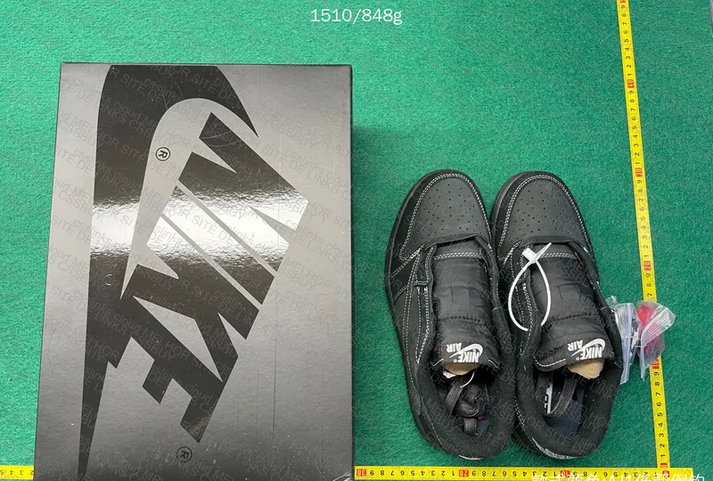 AJ1 Low - Black Phantom 4