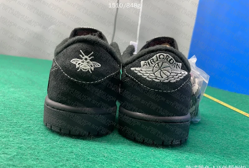 AJ1 Low - Black Phantom 9