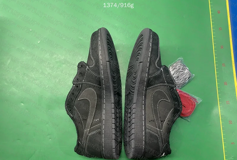 AJ1 LOW BLACK PHANTOM PK 4.0 OLD 3