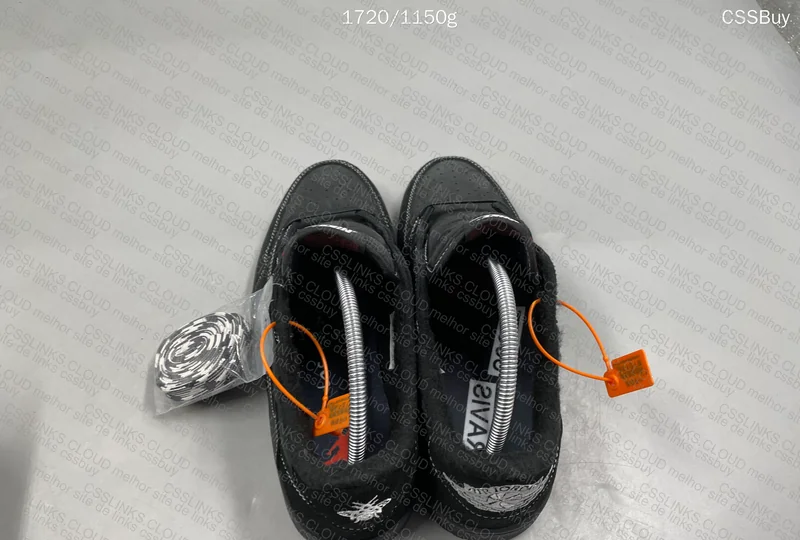 AJ1 Low Black Phantom Travis Scott 2