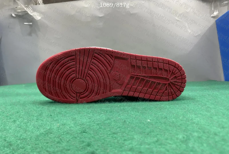 AJ1 low Black toe 6