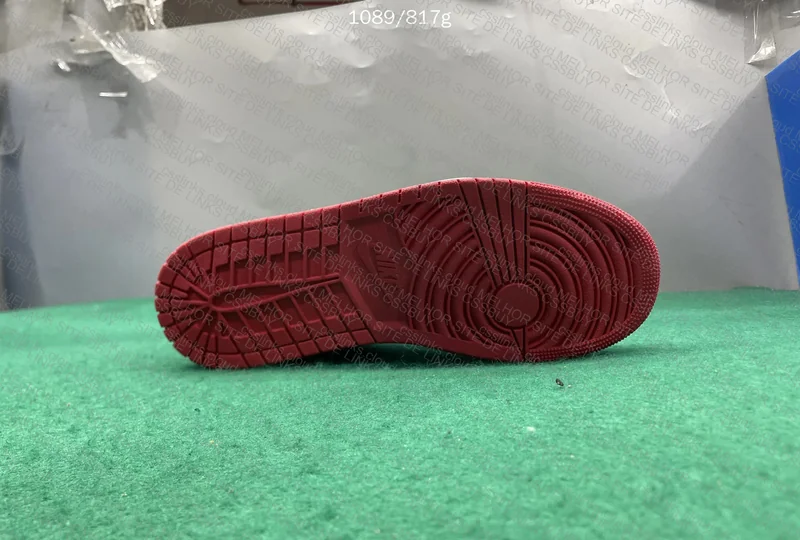 AJ1 low Black toe 9