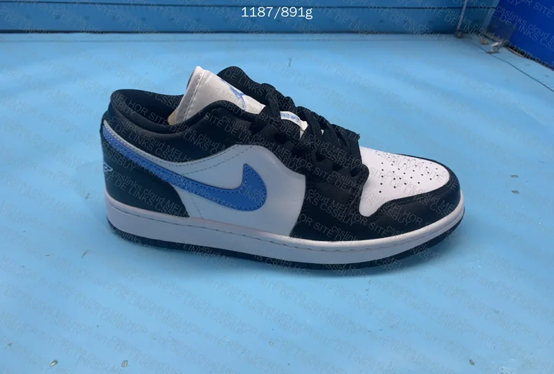 AJ1 LOW - black university blue DT 2