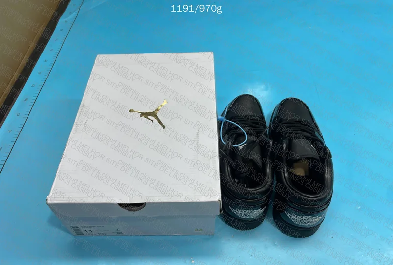 AJ1 Low Black Warrior 10