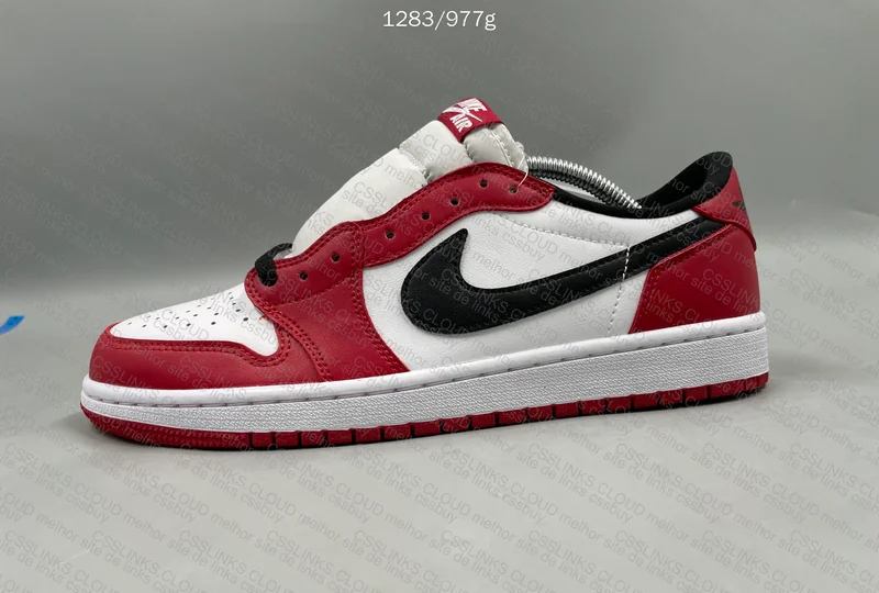 AJ1 Low chicago 3