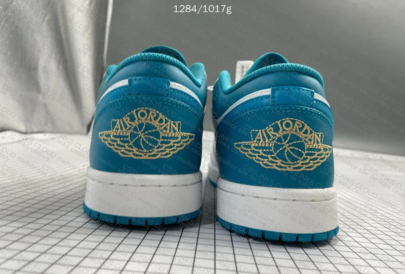 AJ1 low cut blue and white 2