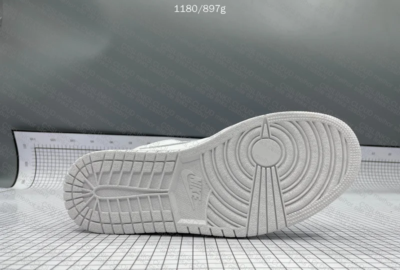 Aj1 low cut pure white 5