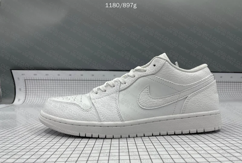 Aj1 low cut pure white 9