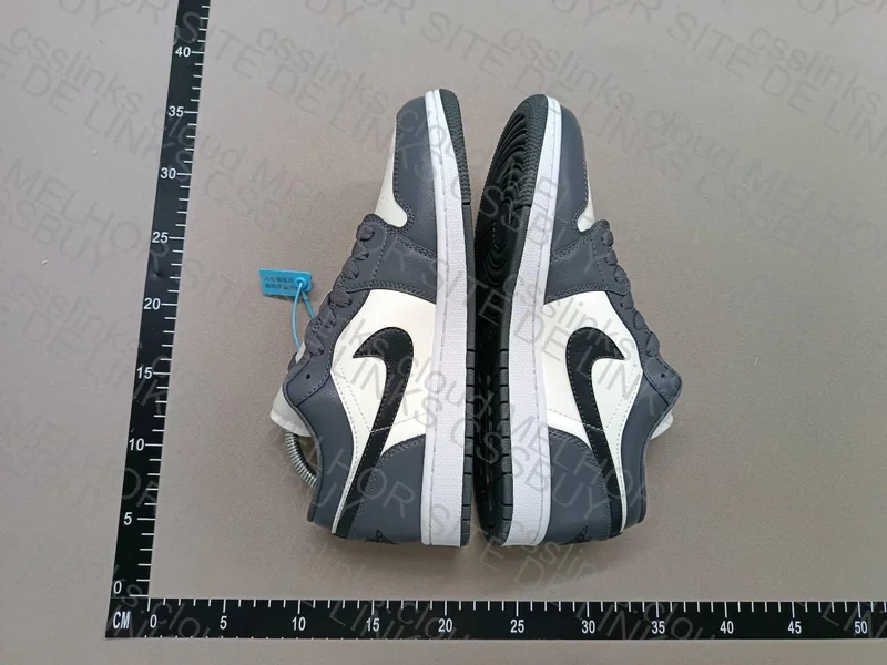 AJ1 Low Dark Grey 3