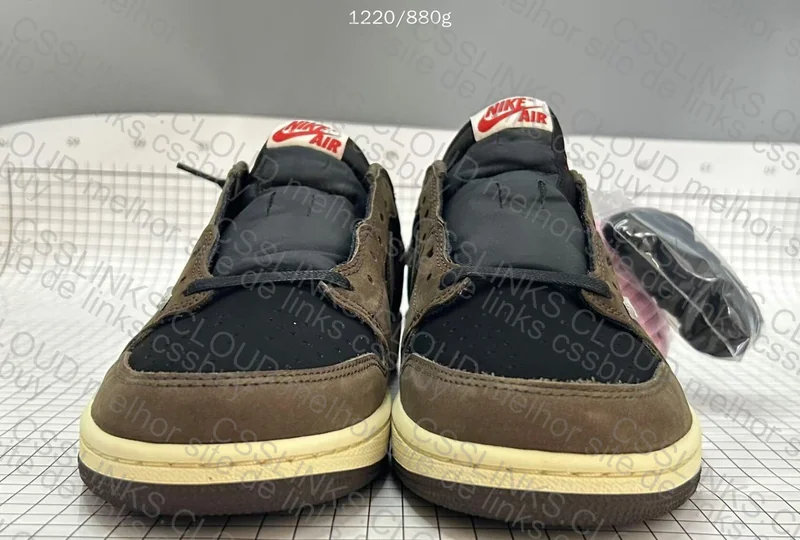AJ1 Low Dark Mocha OVO