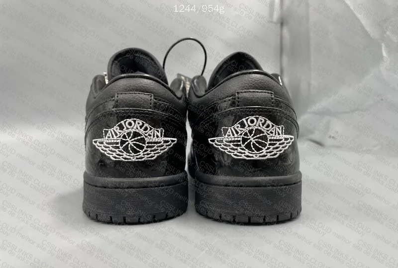 AJ1 low Darth Vader