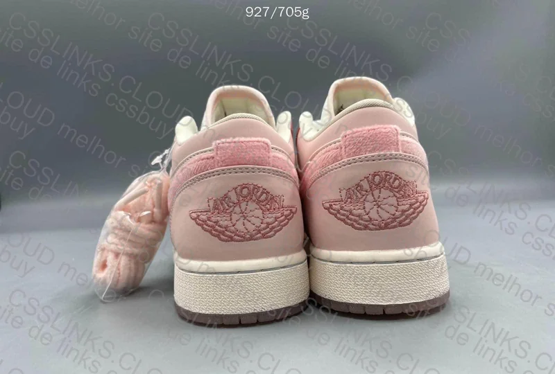 AJ1 Low OVO 4