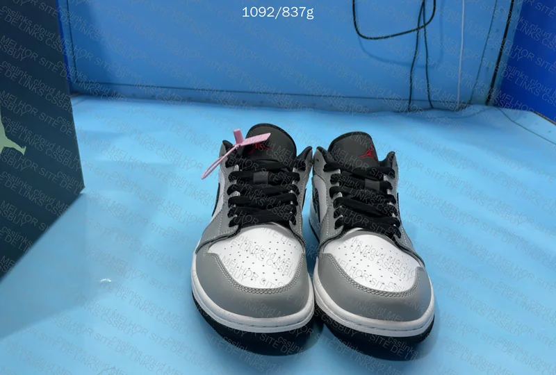 aj1 low (DT) 5
