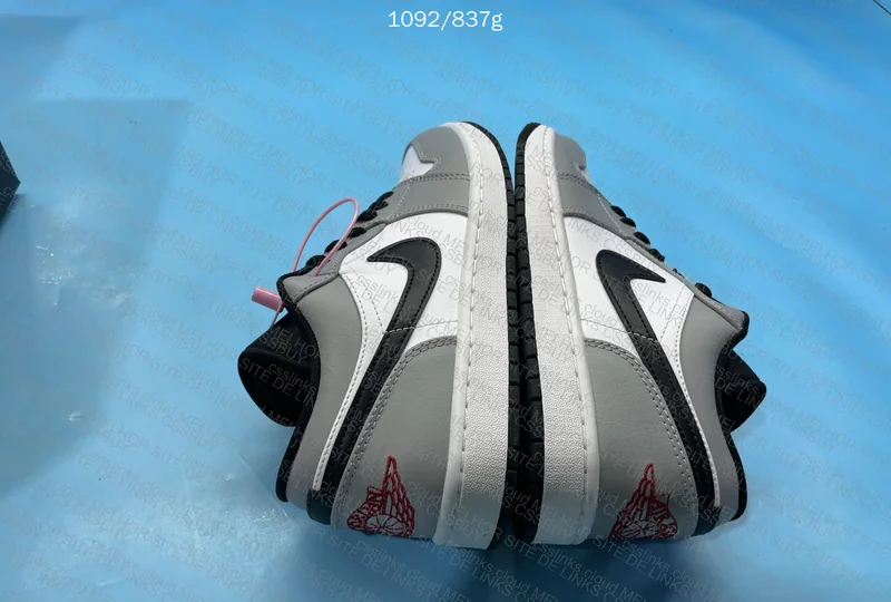 aj1 low (DT) 7