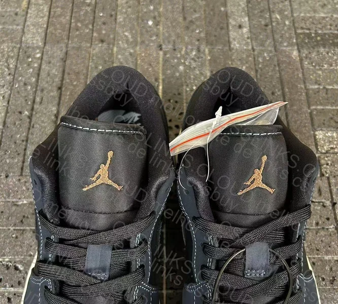AJ1 LOW DT BATCH 190Y 3