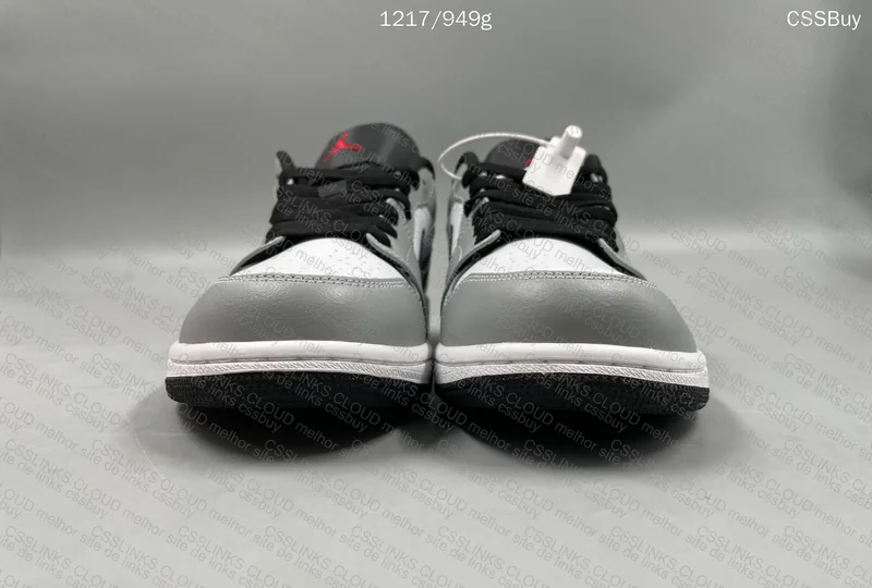 AJ1 LOW DT BATCH - LIGHT SMOKE GRAY 4