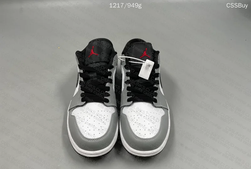 AJ1 LOW DT BATCH - LIGHT SMOKE GRAY 5