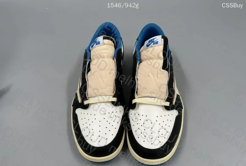 AJ1 Low Fragment