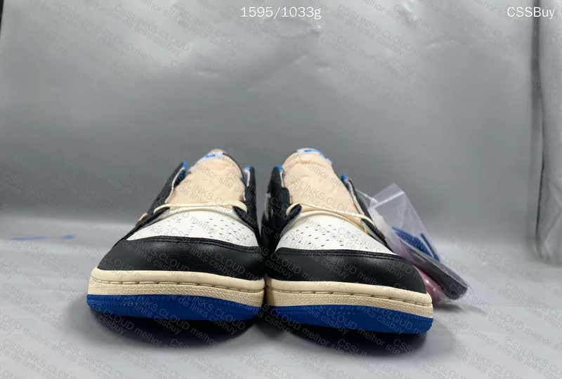 AJ1 Low Fragment Travis Scott 2