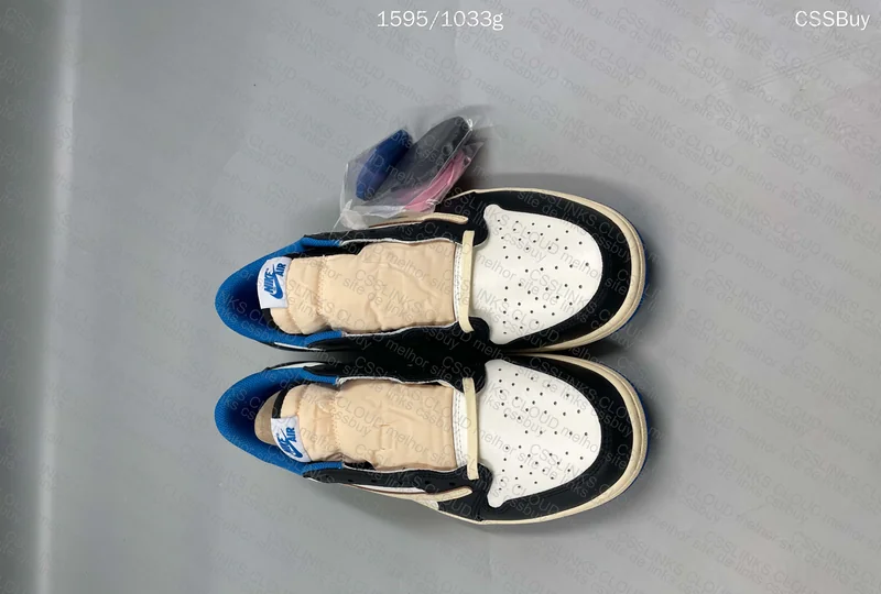 AJ1 Low Fragment Travis Scott 6