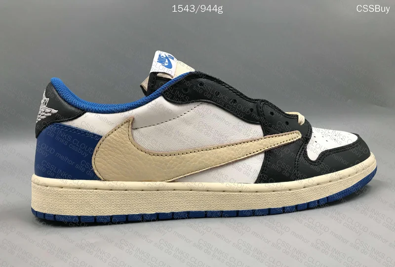 AJ1 Low fragment X Travis Scott 7